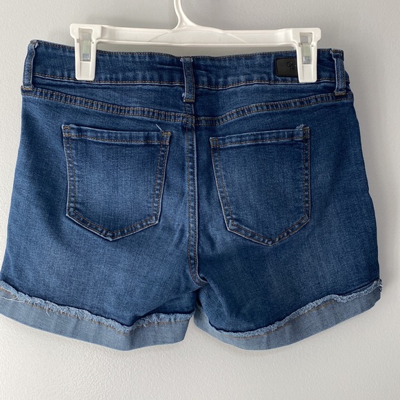 Celebrity Pink cuffed stretch jean shorts size 9/29 - Picture 7 of 8